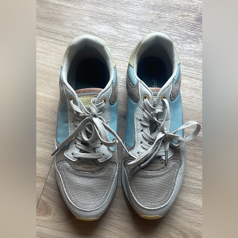 Women’s Hoff sneakers